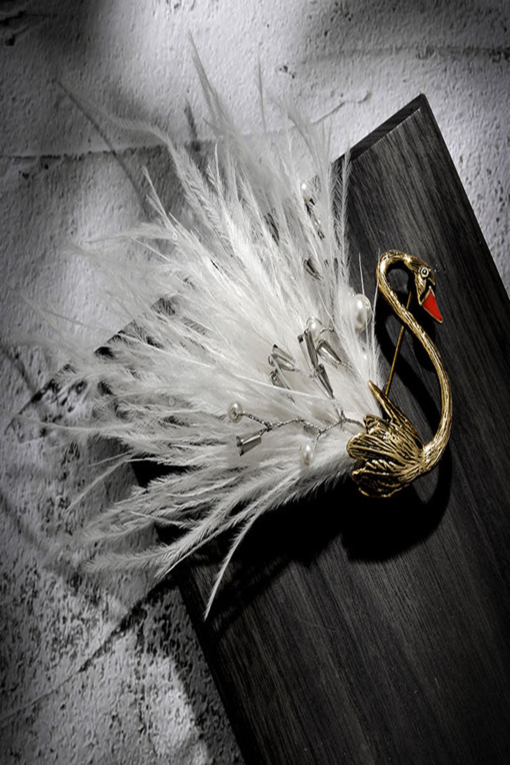 Retro Feather Swan Brooch - White