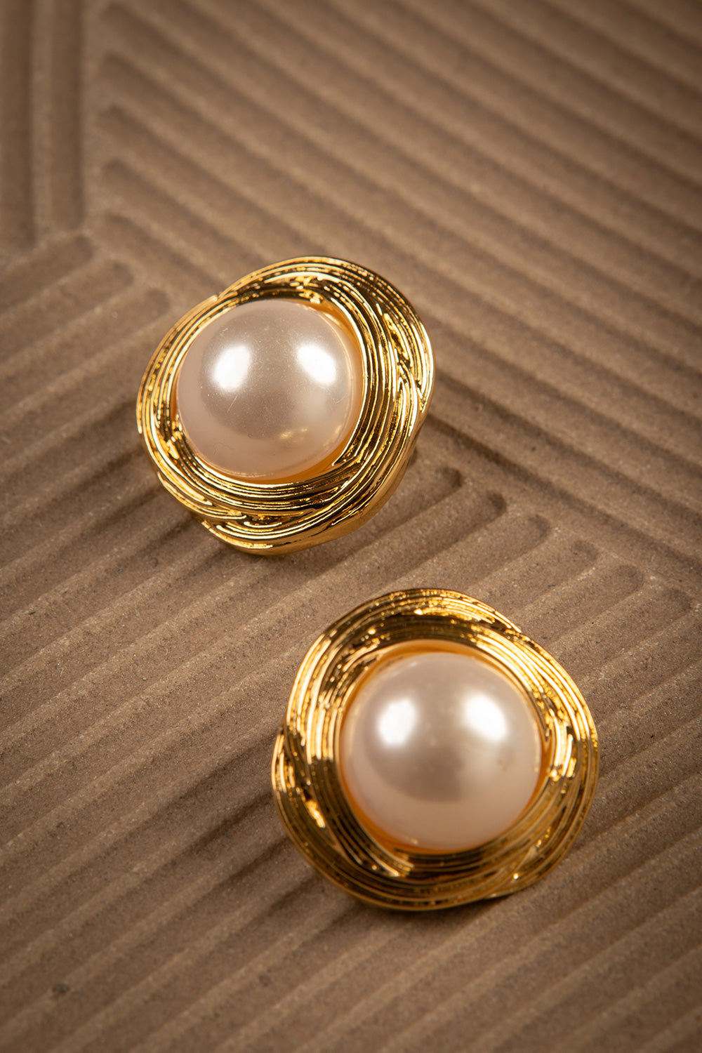 Pure Radiance Pearl Earrings- 18K Gold Plated