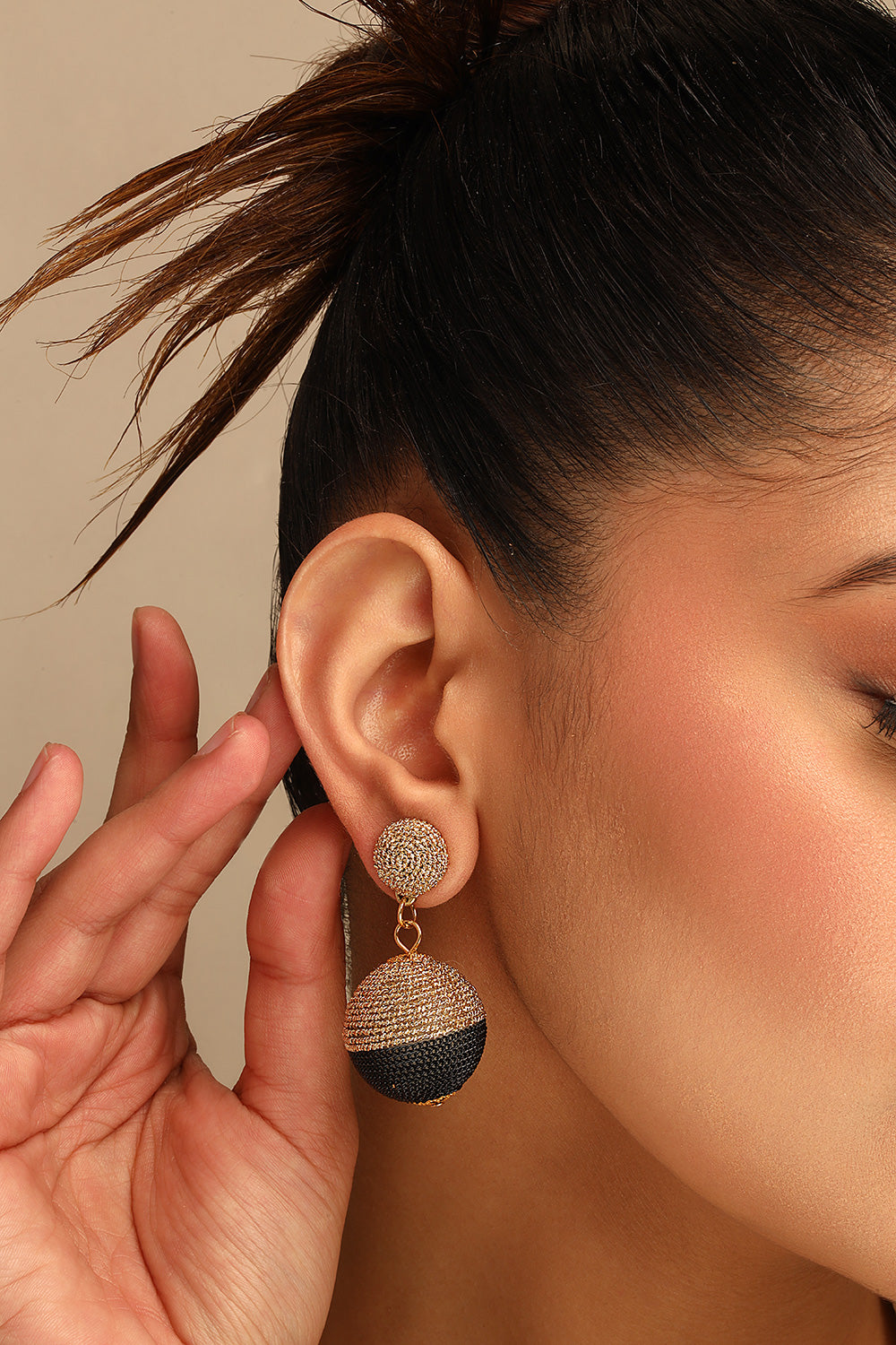 Festive Sphere Earrings Black- 18K Gold Plated