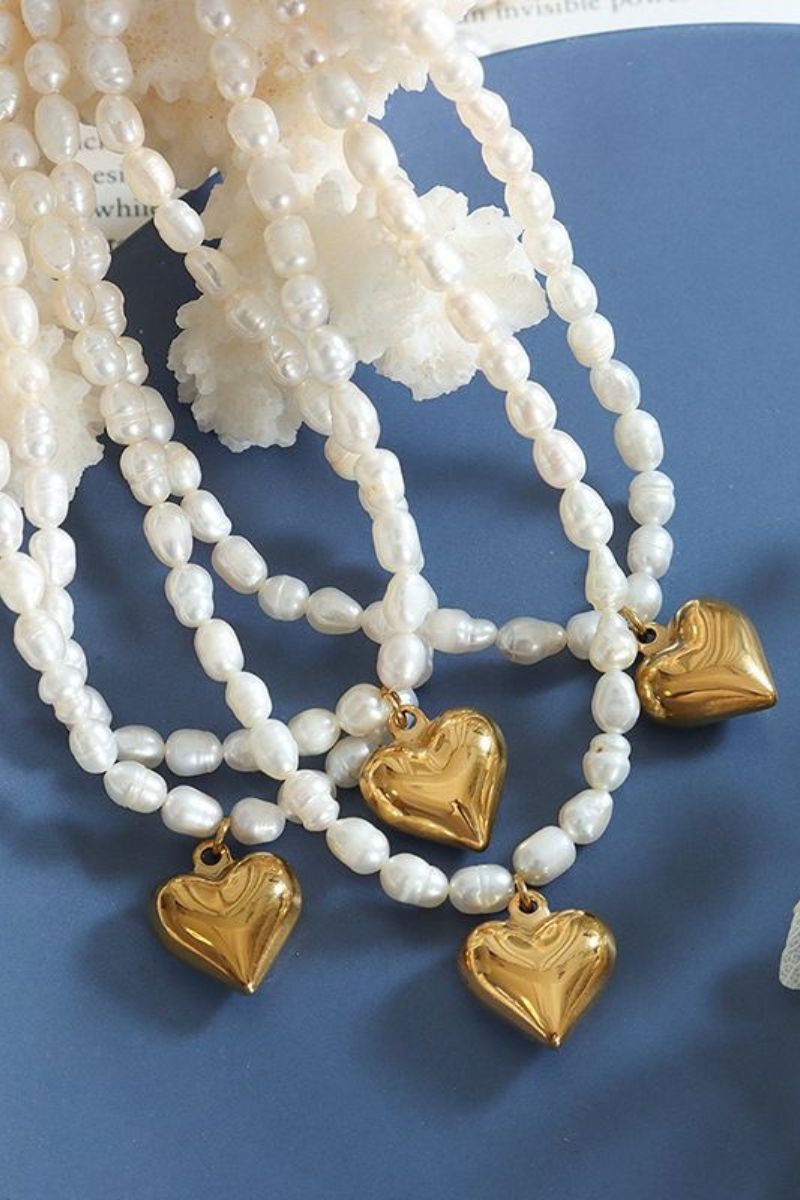 Pearlized Love Necklace with Lustrous Pearls